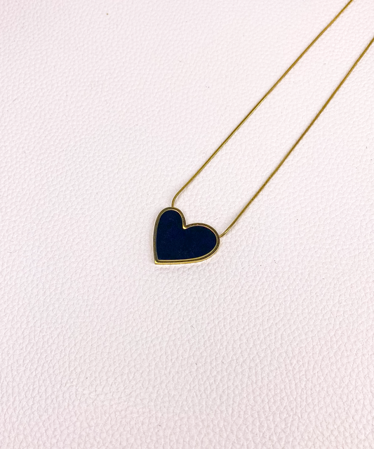 black heart necklace