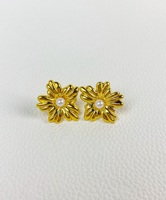Gold rose earrings